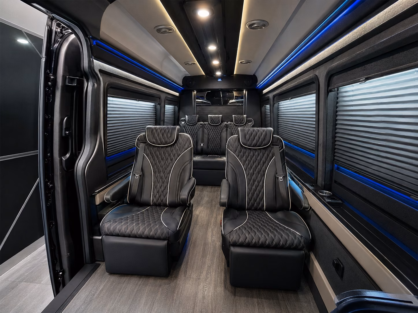 we make it simple to compare airport buses for corporate travel from westminster